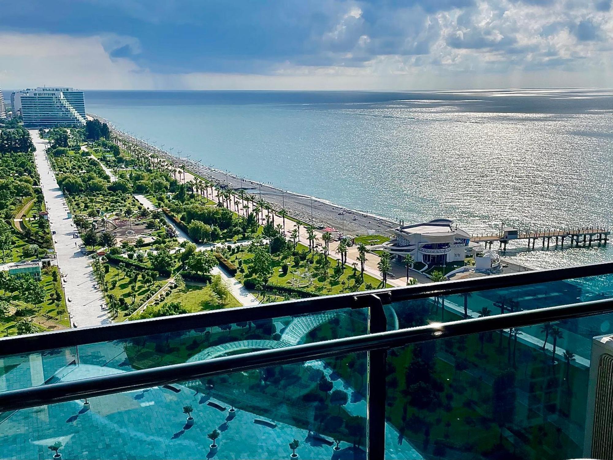 باتومي Sea View Apartments Orbi Beach Tower المظهر الخارجي الصورة